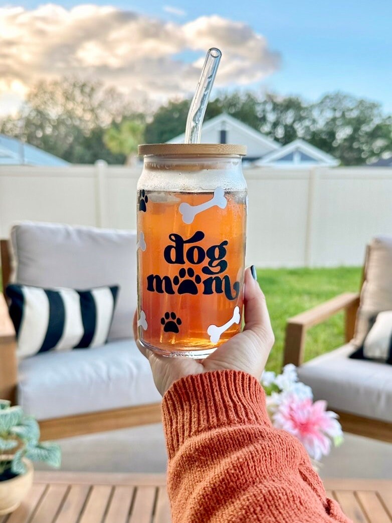 Dog Mom Glass - 16oz