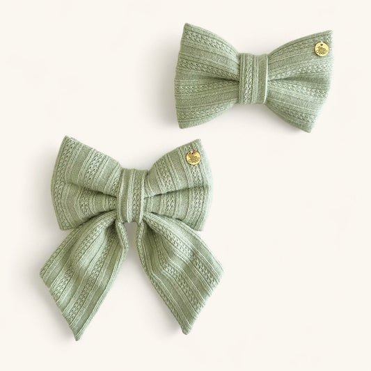 Green Knit Pet Bow